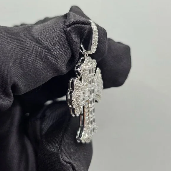 Silver 925 Rhodium Plated Fleur De Lis Cross Baguette Cut Clear CZ Pendant - Picture 7 of 9